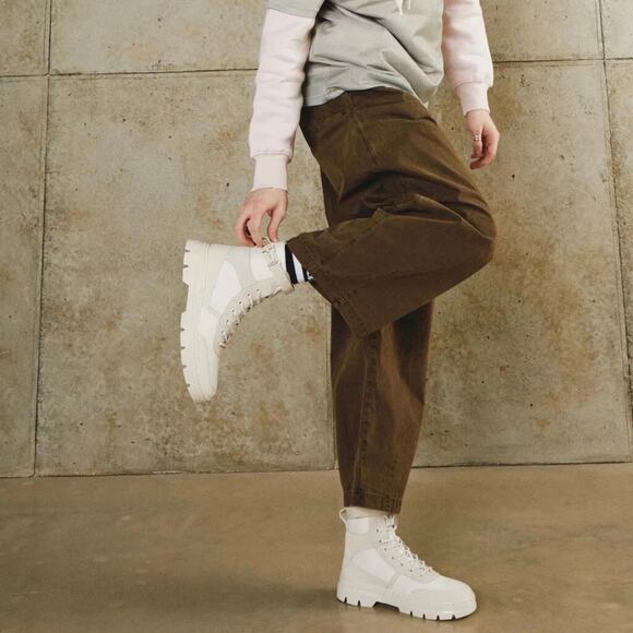 Authentic Dr. Martens Combs Tech II Utility Mens 8 Women’s 9 Off White Boots - Picture 9 of 9